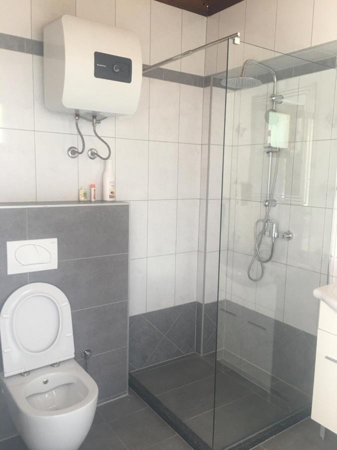 Apartment Oaza Mostar Bagian luar foto