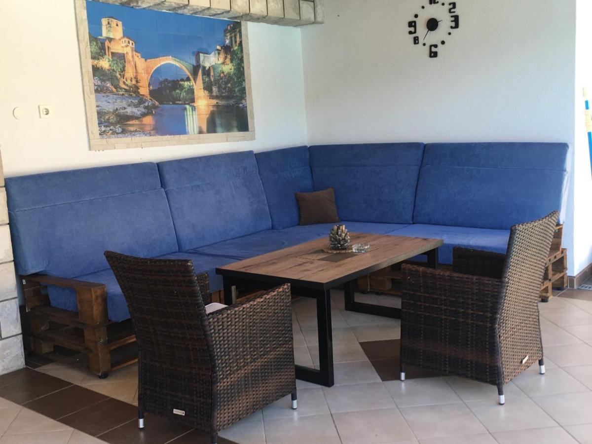 Apartment Oaza Mostar Bagian luar foto
