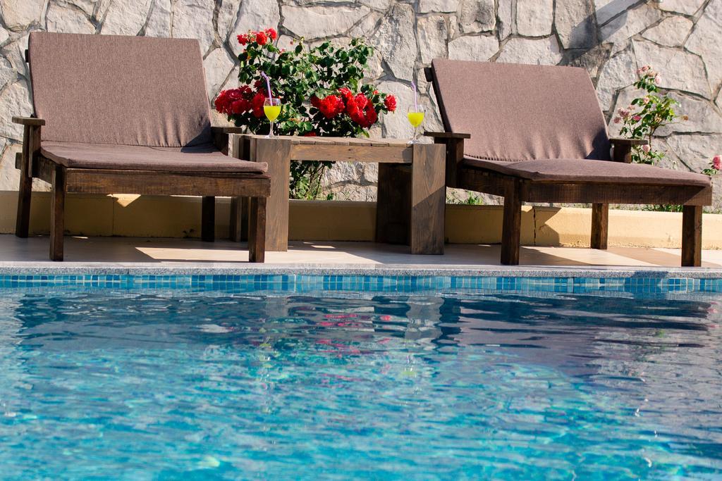 Apartment Oaza Mostar Bagian luar foto