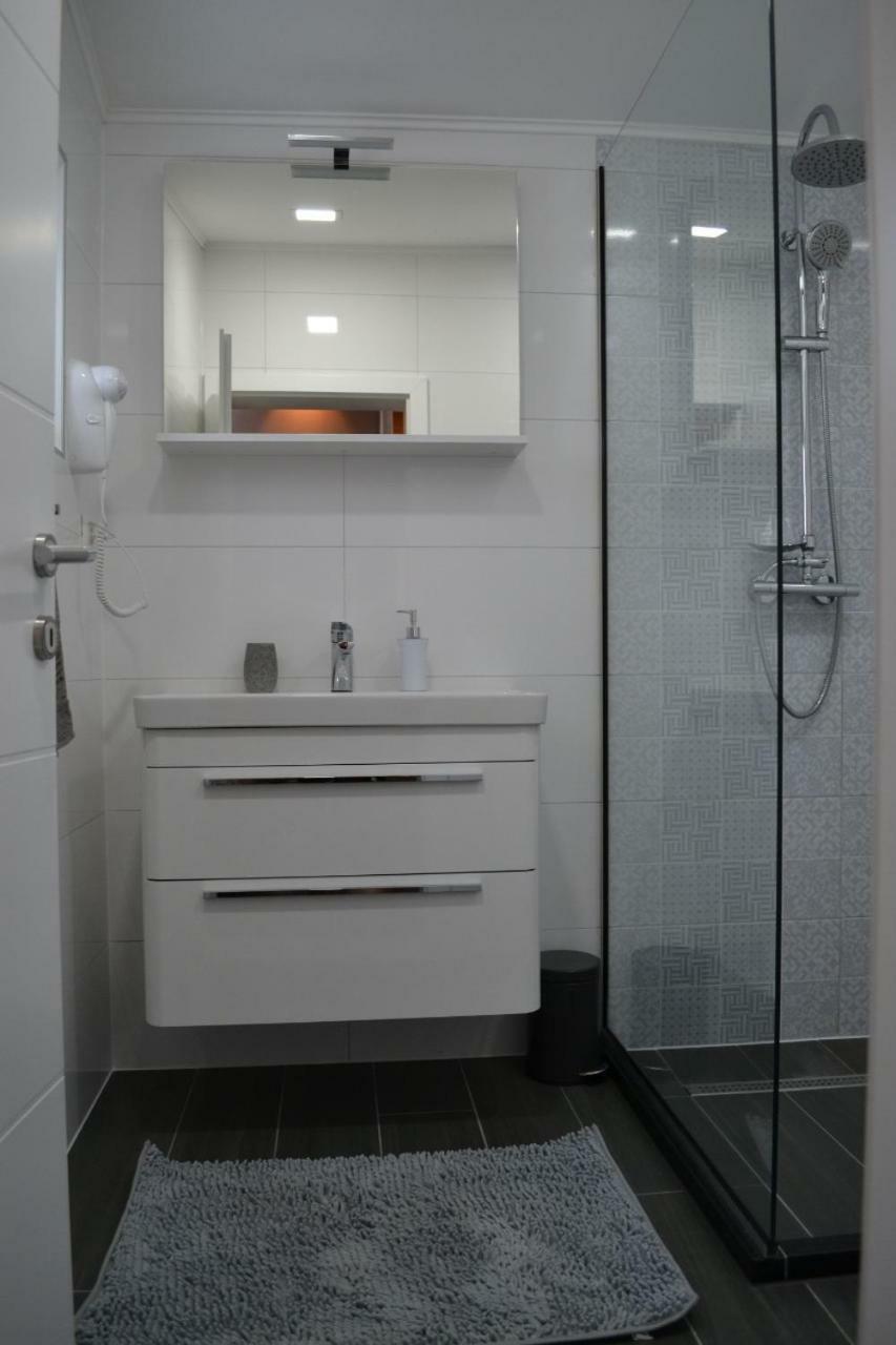 Apartment Oaza Mostar Bagian luar foto